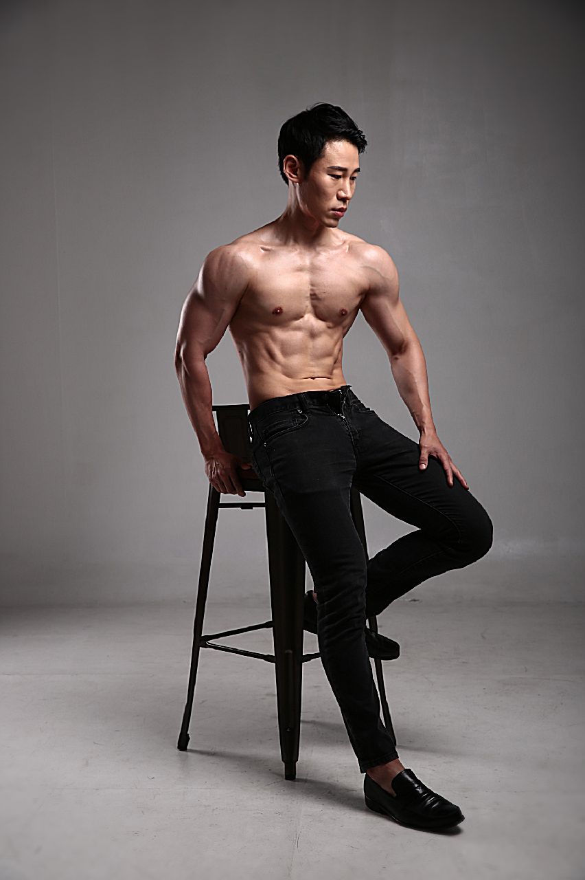 /user/s/stronggym/editor/1810/8f382f312ff65b94ed0a447314c9c18e_1540801861_1764.jpg 이미지크게보기